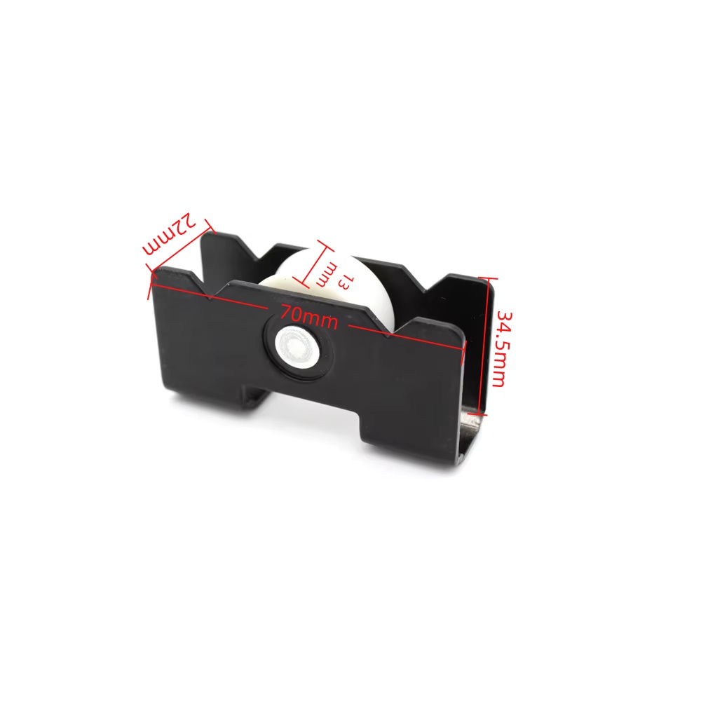 L20 window roller – close-up of multi-tooth clip mechanism